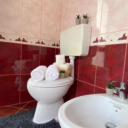 Villa The Red Oasis - Luxury Durrës