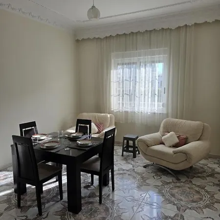The Red Oasis - Luxury * Durrës