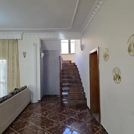 The Red Oasis - Luxury Villa